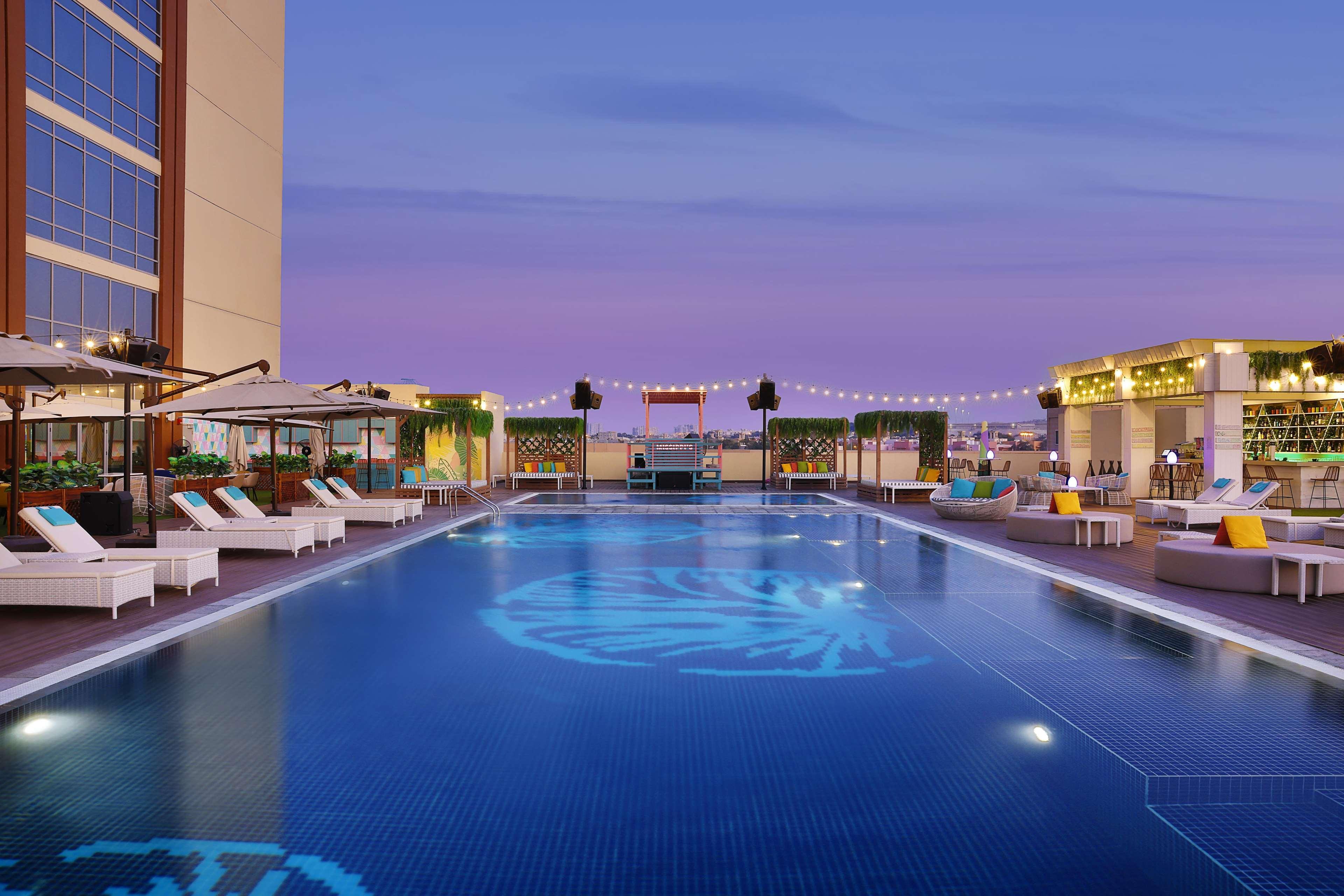 Avani Ibn Battuta Dubai Hotel Exterior foto